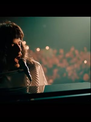 queen-trailer